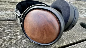 Обзор наушников FiiO FT1 — хотят звучать как флагманы. Но могут ли?