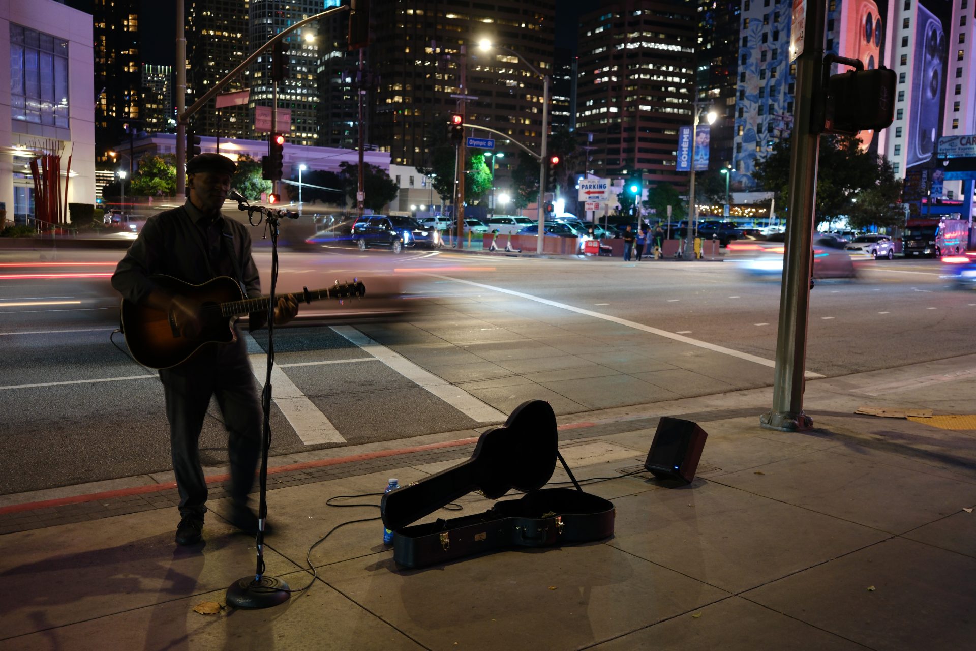 Обзор Fujifilm 23mm f/2.8 R WR: крошечный «блинчик» превращает беззеркальную камеру в компактную картинка Fujifilm 23mm f/2.8 R WR — компактный объектив | DGL.RU