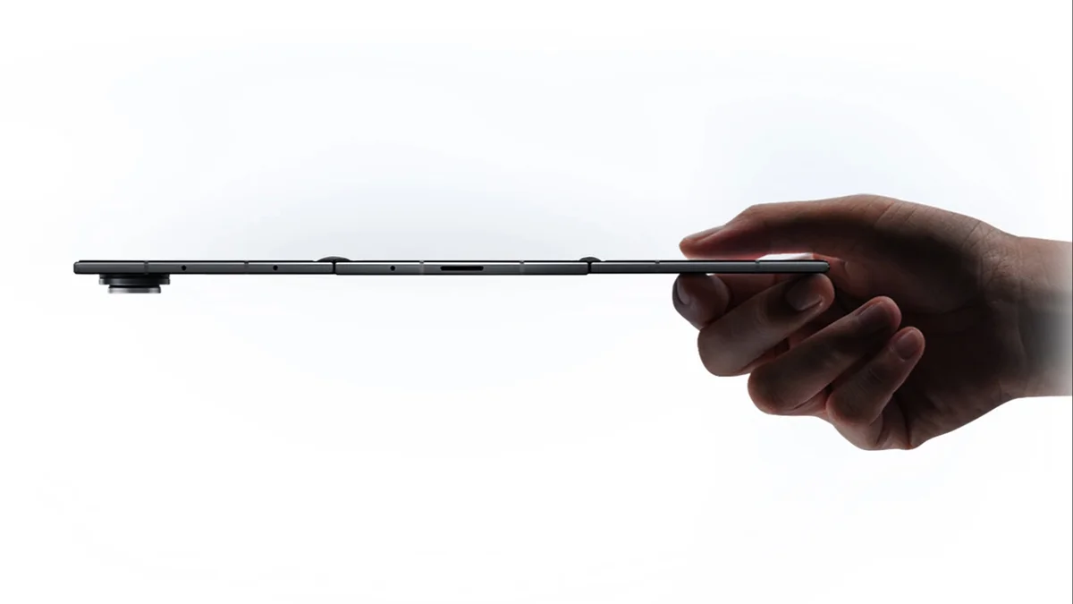 Galaxy Z TriFold: тройной складной смартфон | DGL.RU