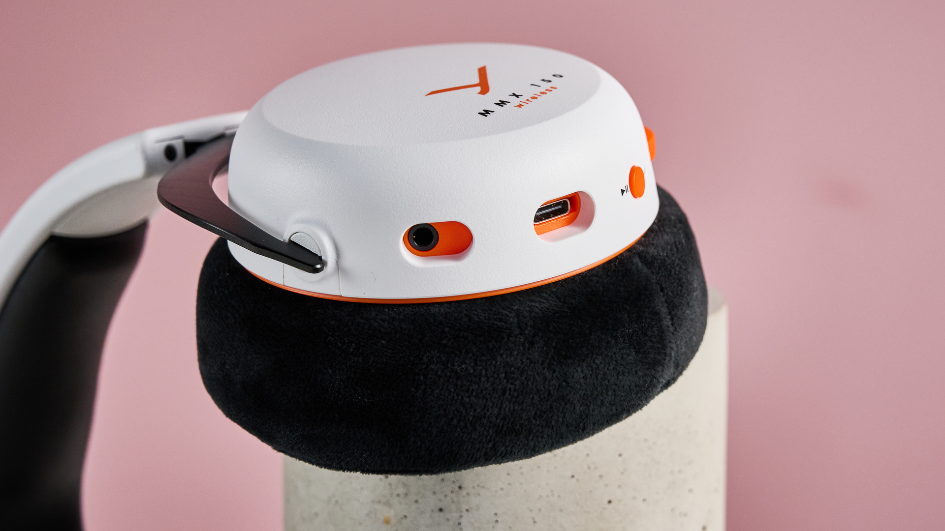 Обзор Beyerdynamic MMX 150 Wireless — жемчужина среднего сегмента картинка Гарнитура MMX 150 Wireless: мощный звук | DGL.RU