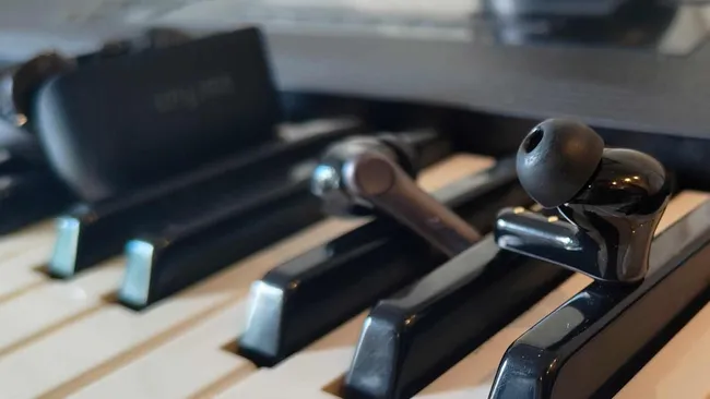 Earfun Air Pro 4 Plus