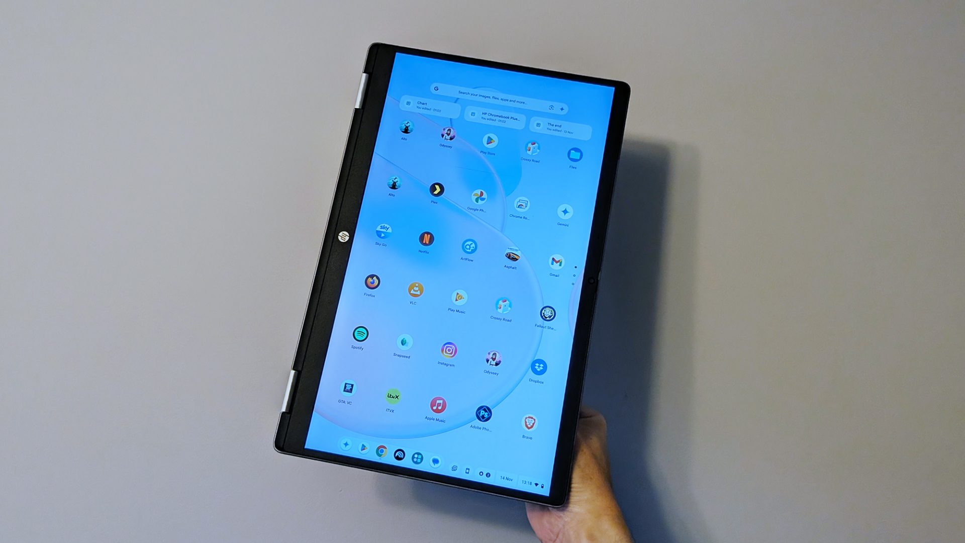 Обзор HP Chromebook Plus x360 — ноутбук с четкими цветами и детализацией картинка HP Chromebook Plus x360: удобный ноутбук | DGL.RU