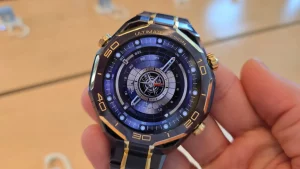 Huawei Watch Ultimate Design Royal Gold: почему такой роскошный аксессуар вызывает вопросы