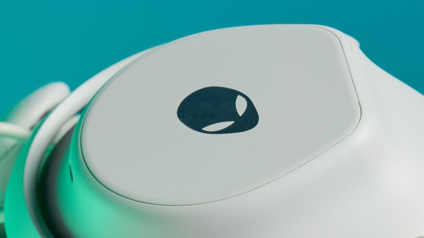 Игровая гарнитура Alienware Pro | DGL.RU