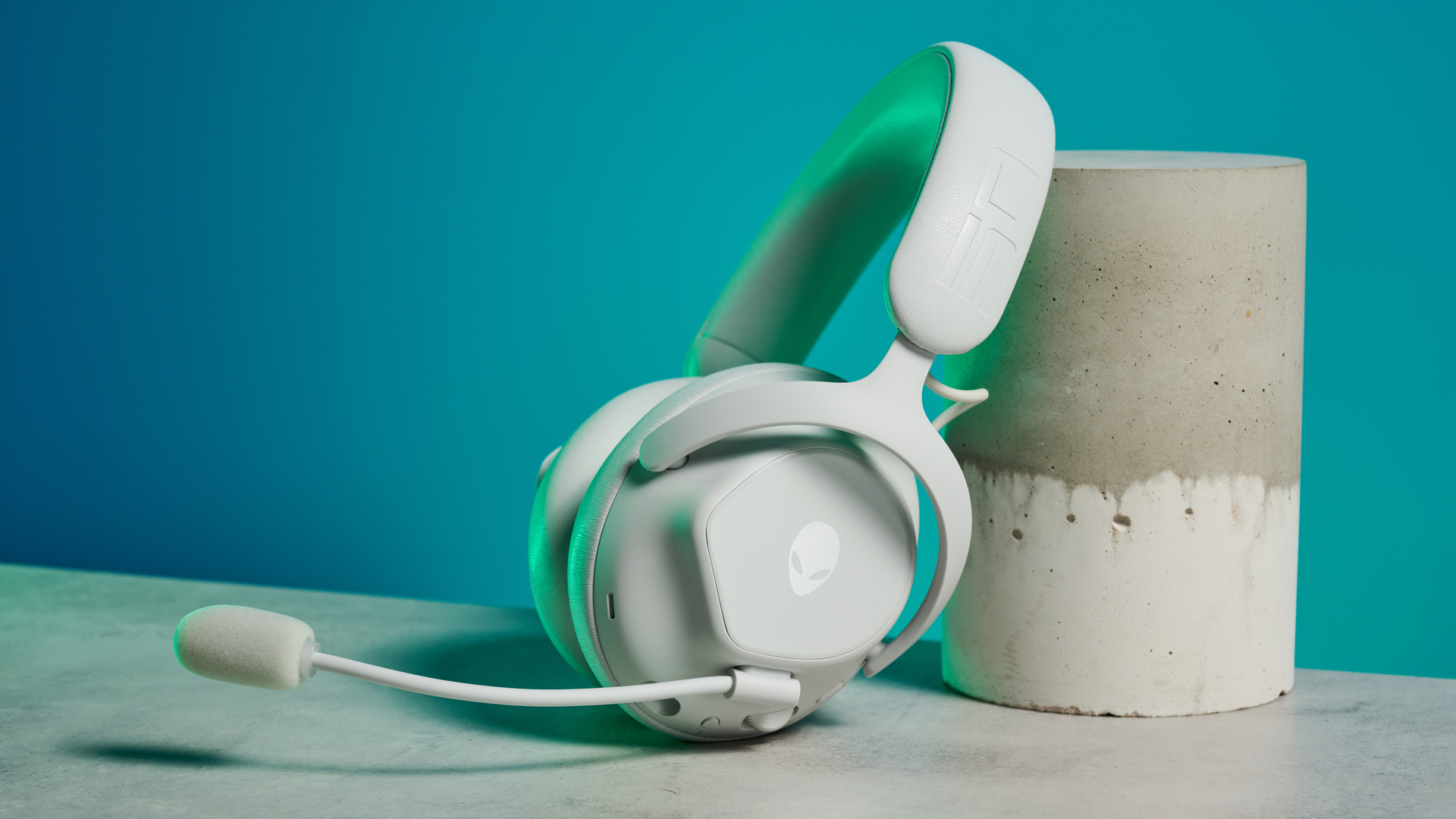 Игровая гарнитура Alienware Pro | DGL.RU