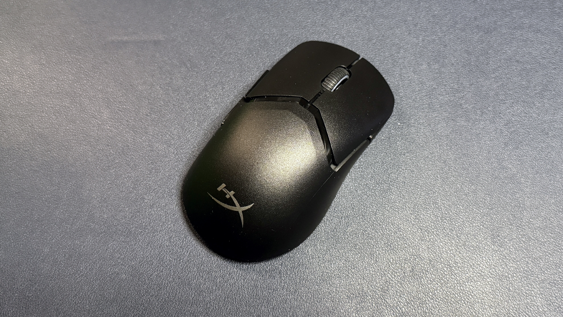 Обзор HyperX Pulsefire Saga Pro: модульная, но немного уступает конкурентам картинка Игровая мышь HyperX Pulsefire Saga Pro | DGL.RU