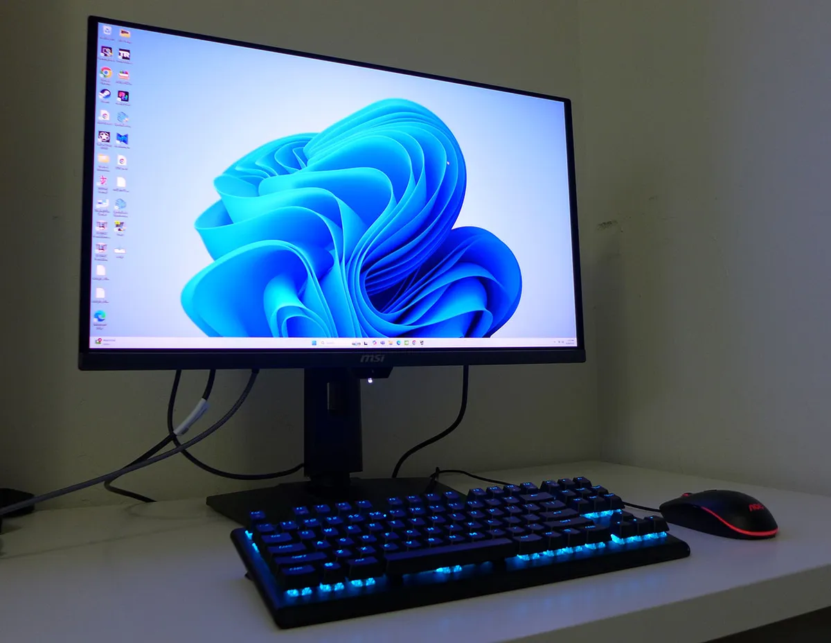 Обзор игрового QD-OLED монитора MSI MPG271QR X50: быстрый, красочный и премиальный картинка Игровой монитор MSI MPG271QR X50 | DGL.RU