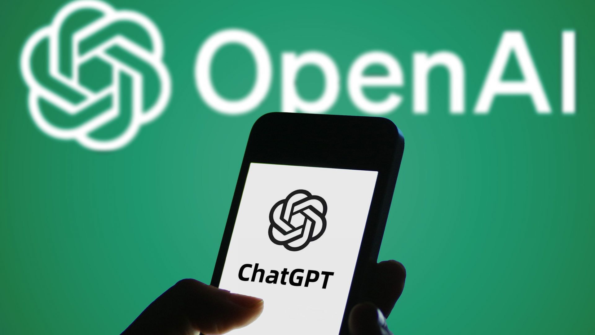 У ChatGPT появится взрослый режим, и он удивляет