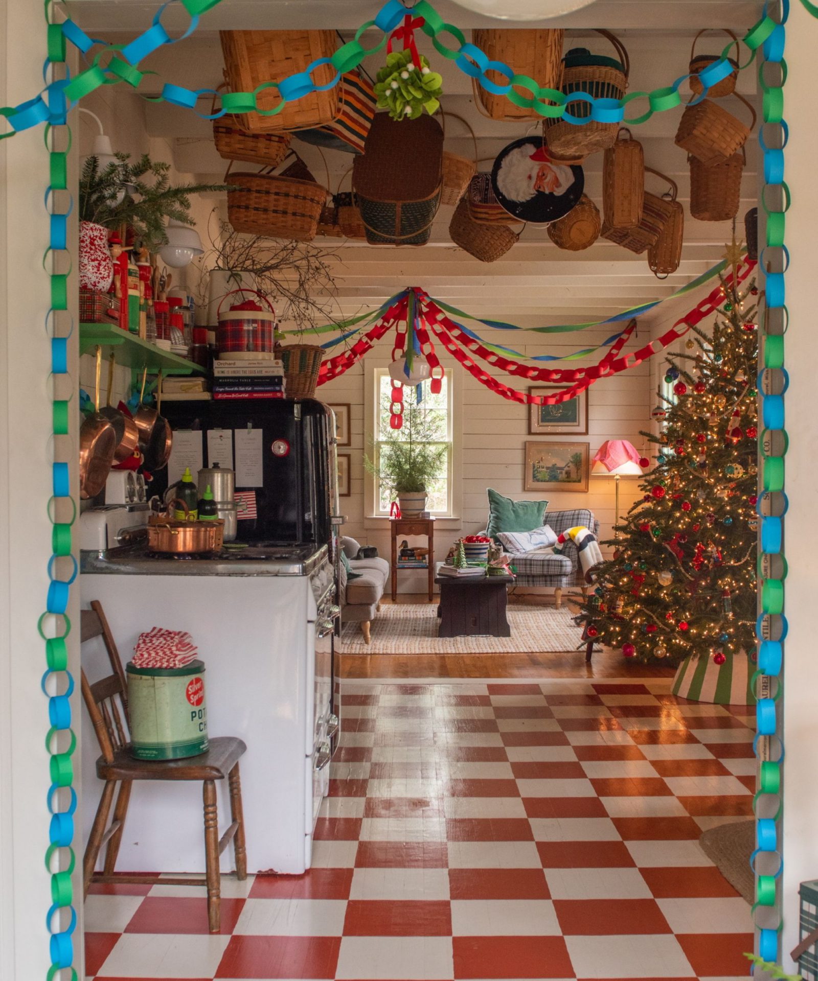 Ностальгия меняет интерьер: уютные эмоции против тихой роскоши картинка Интерьер: уютная ностальгия — зимний тренд | DGL.RU