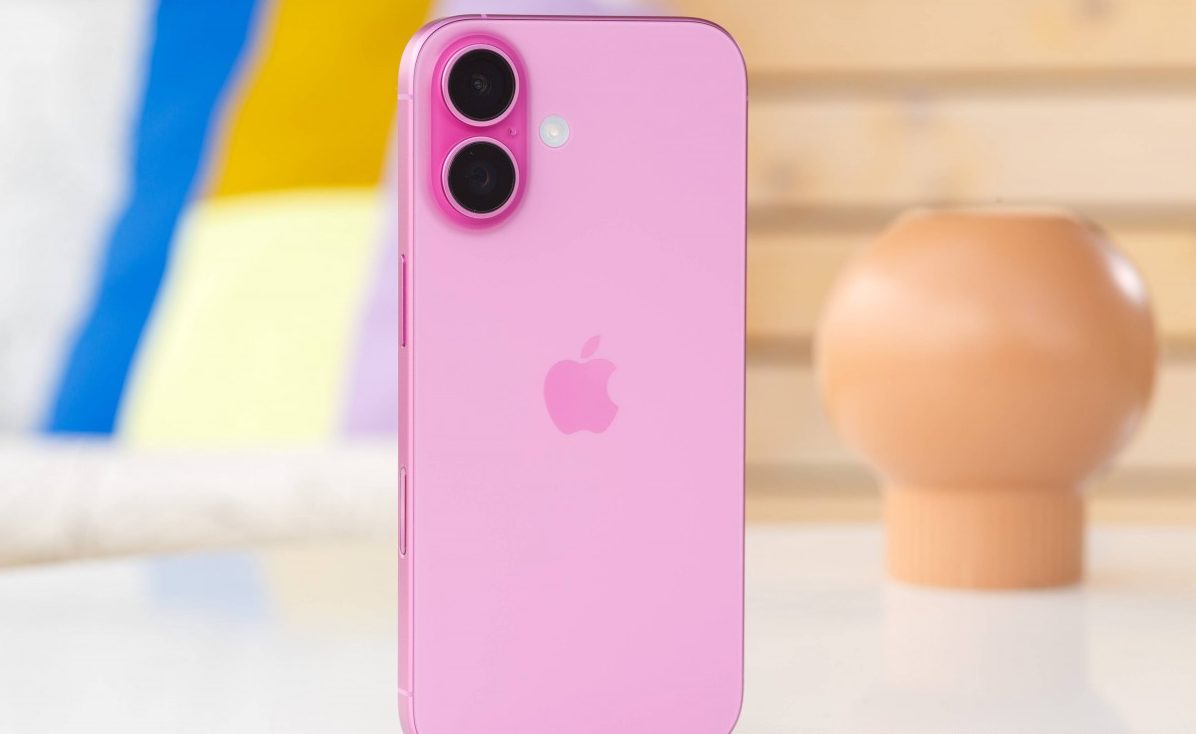 iPhone 16 снова в топе: лидер мировых продаж в третьем квартале картинка iPhone 16 стал самым продаваемым смартфоном | DGL.RU