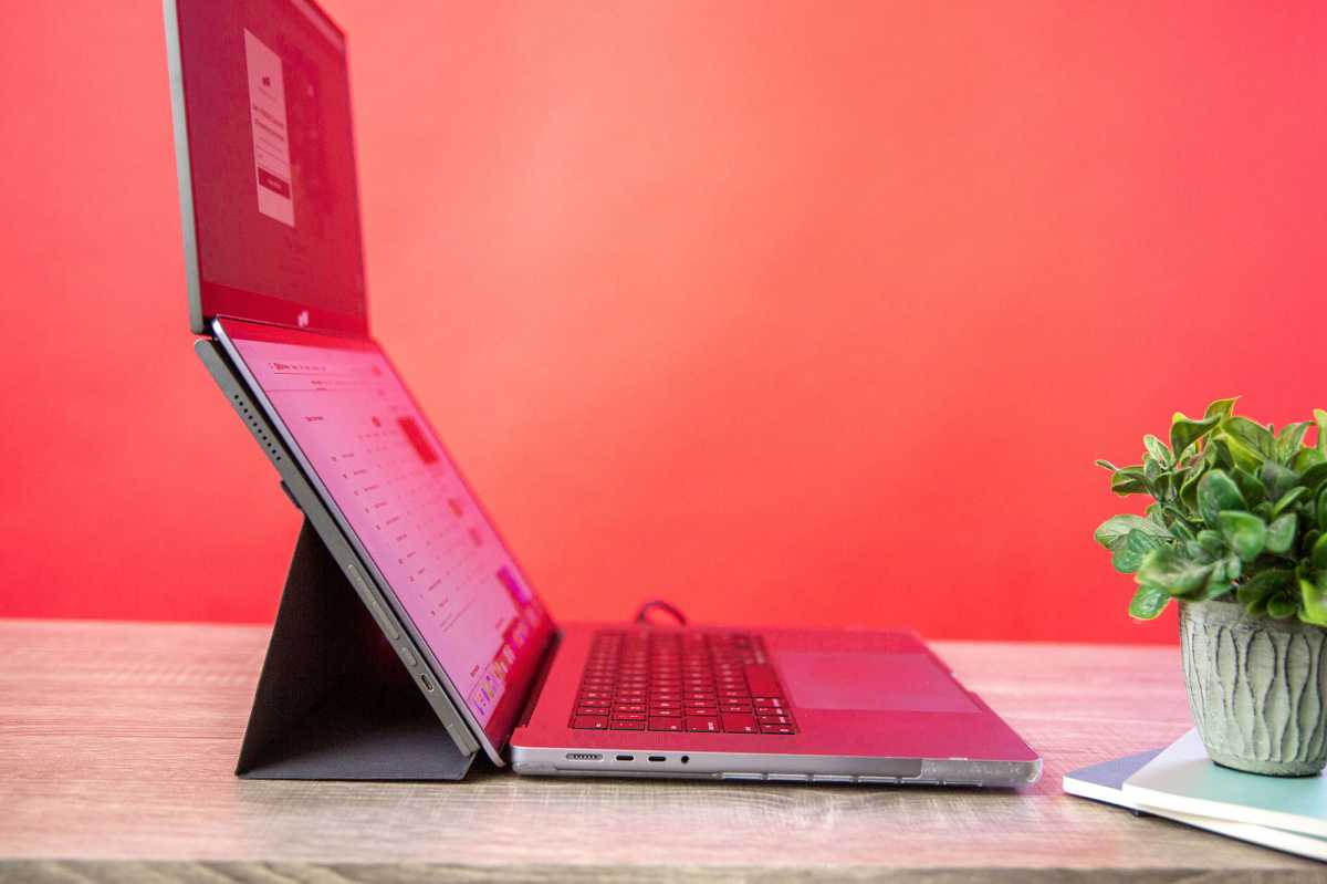 Экран Mobile Pixels Duex Float 2 Pro для MacBook | DGL.RU