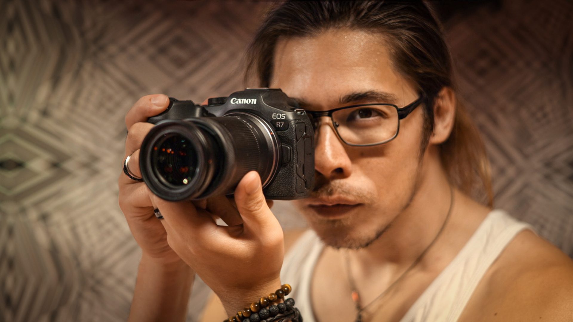 Камера Canon EOS R7 Mark II готовит 40 Мп и 8K | DGL.RU