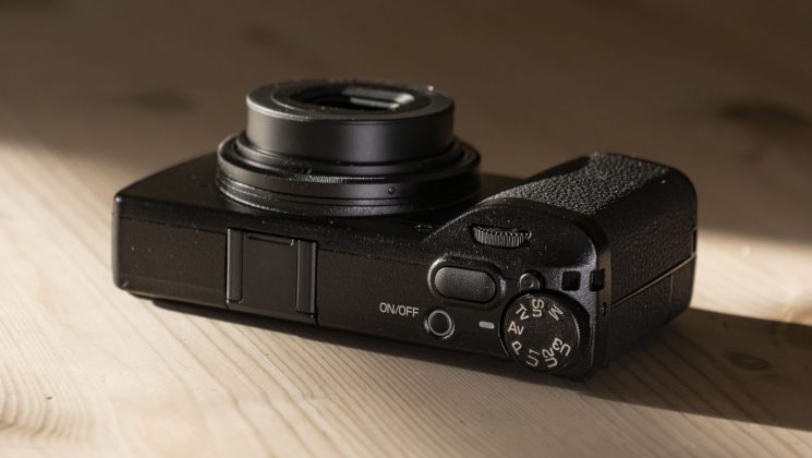 Камера Ricoh GR IV &mdash; компактный апгрейд | DGL.RU