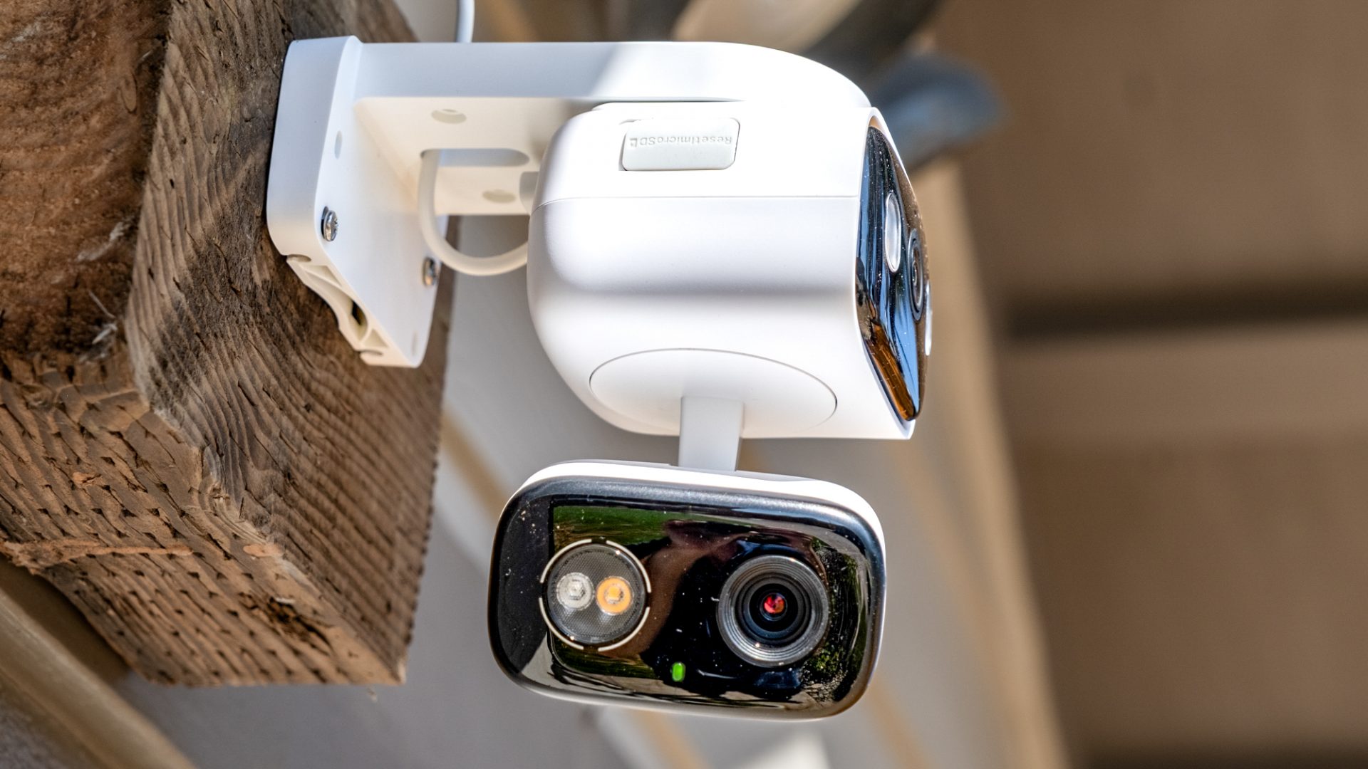 Обзор TP-Link Tapo C246D HybridCam Duo: две камеры лучше одной картинка Камера TP-Link Tapo C246D HybridCam Duo | DGL.RU