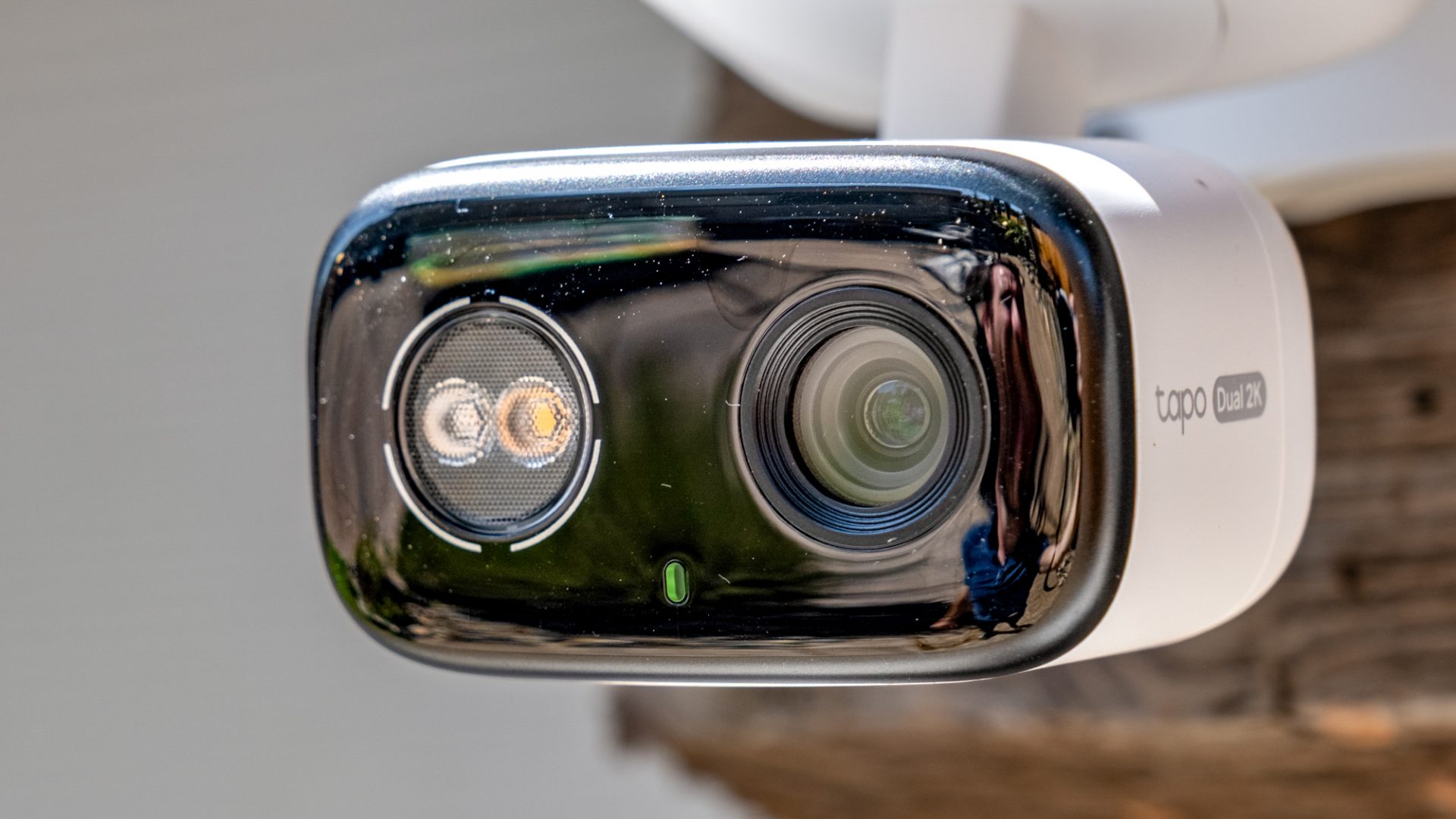 Обзор TP-Link Tapo C246D HybridCam Duo: две камеры лучше одной картинка Камера TP-Link Tapo C246D HybridCam Duo | DGL.RU
