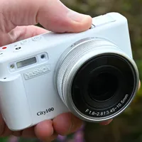 Обзор Yashica City 300: превосходное качество изображения картинка Камера Yashica City 300: стильная, лёгкая | DGL.RU