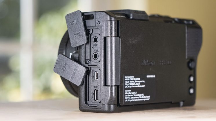 Кинокамера Nikon ZR: компактная мощь | DGL.RU