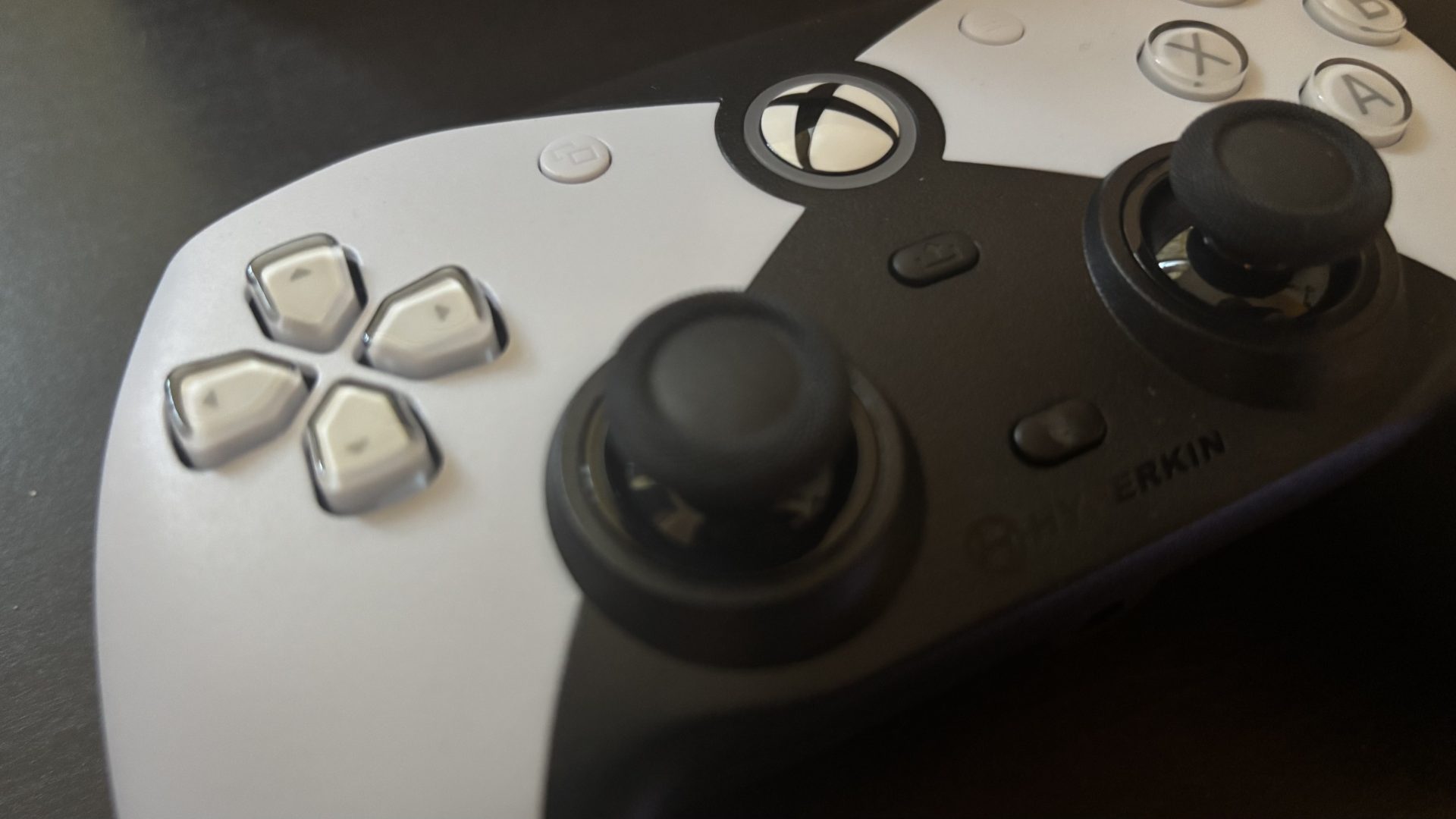 Контроллер Hyperkin The Competitor — для Xbox | DGL.RU