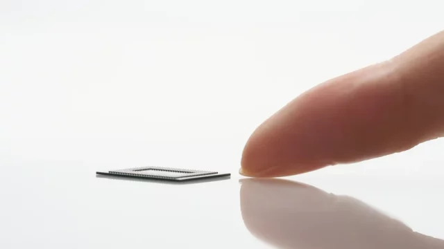 iPhone 17 резко подорожает из-за памяти | DGL.RU