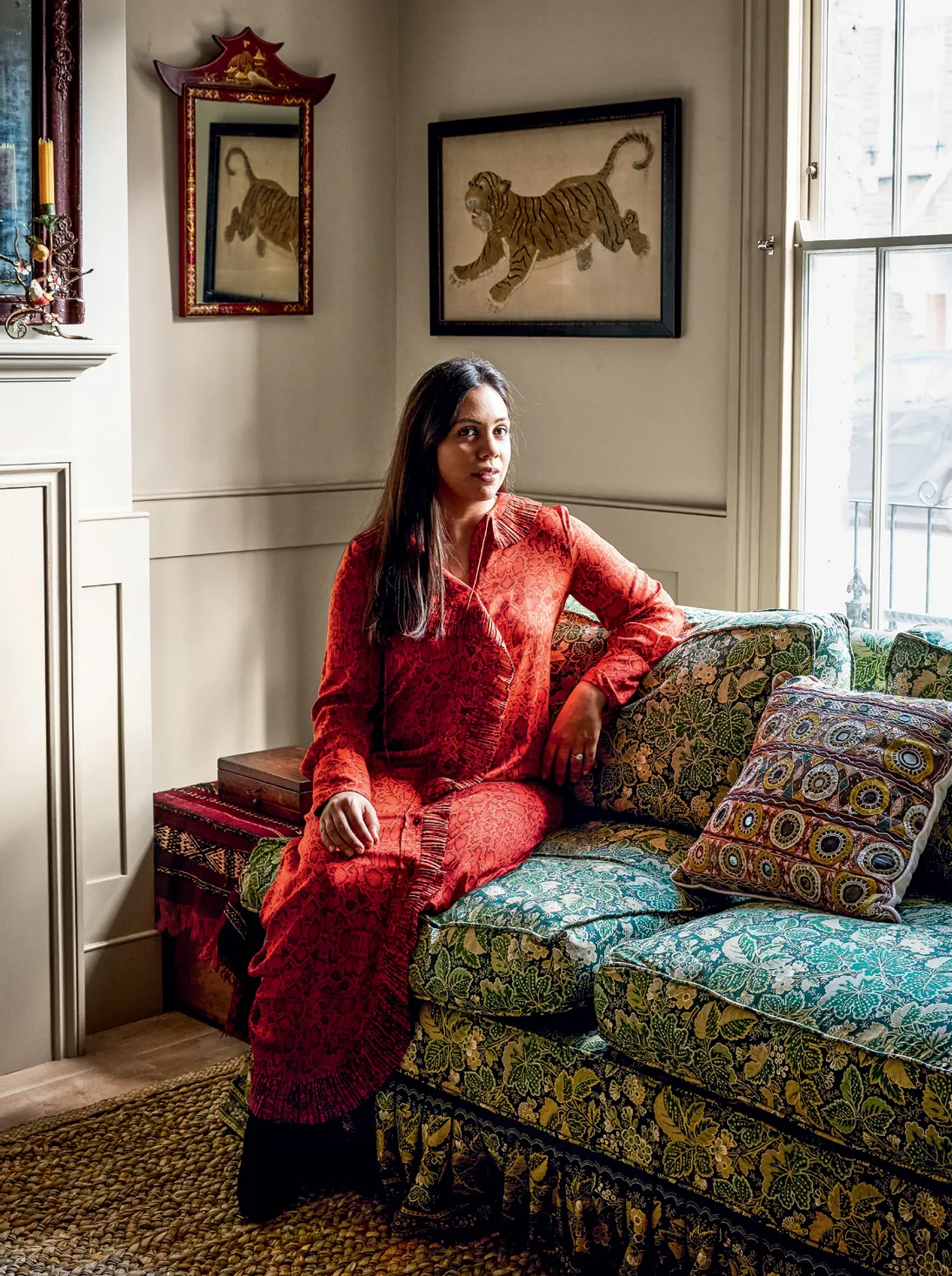 Краткие шторы — преступление, а акцентная стена — трусость: жесткие правила декора от Лоники Ченде