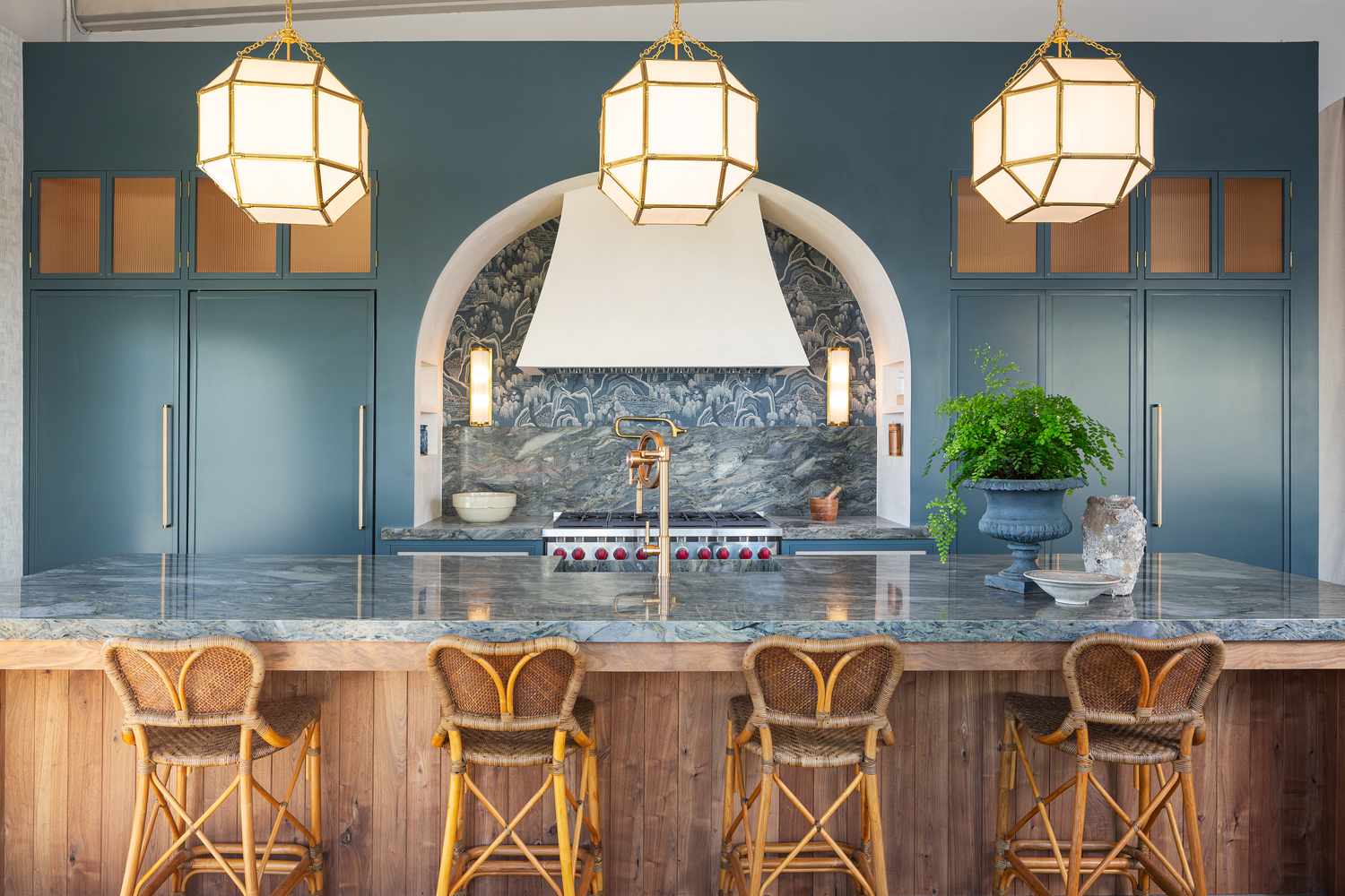 Кухонные столешницы 2026: материалы | DGL.RU