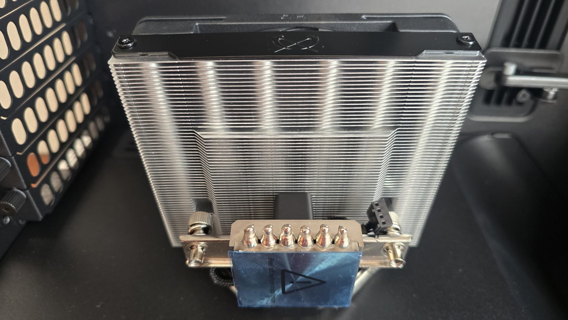 Обзор Scythe Big Shuriken 4: компактная система охлаждения для Mini-ITX картинка Кулер Scythe Big Shuriken 4: тихое охлаждение | DGL.RU