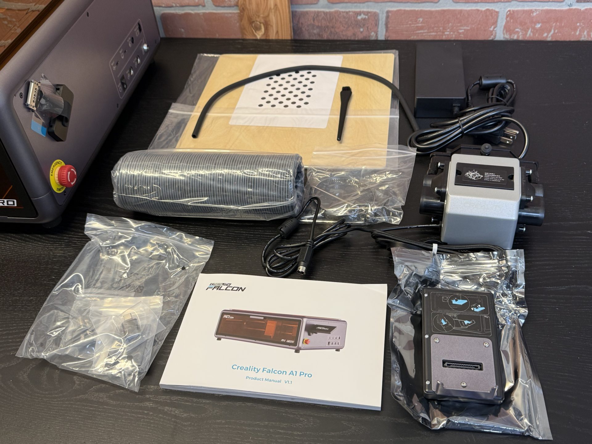 Обзор Creality Falcon A1 Pro 20 Вт: закрытый диодный лазер картинка Лазерный станок Creality Falcon A1 Pro | DGL.RU