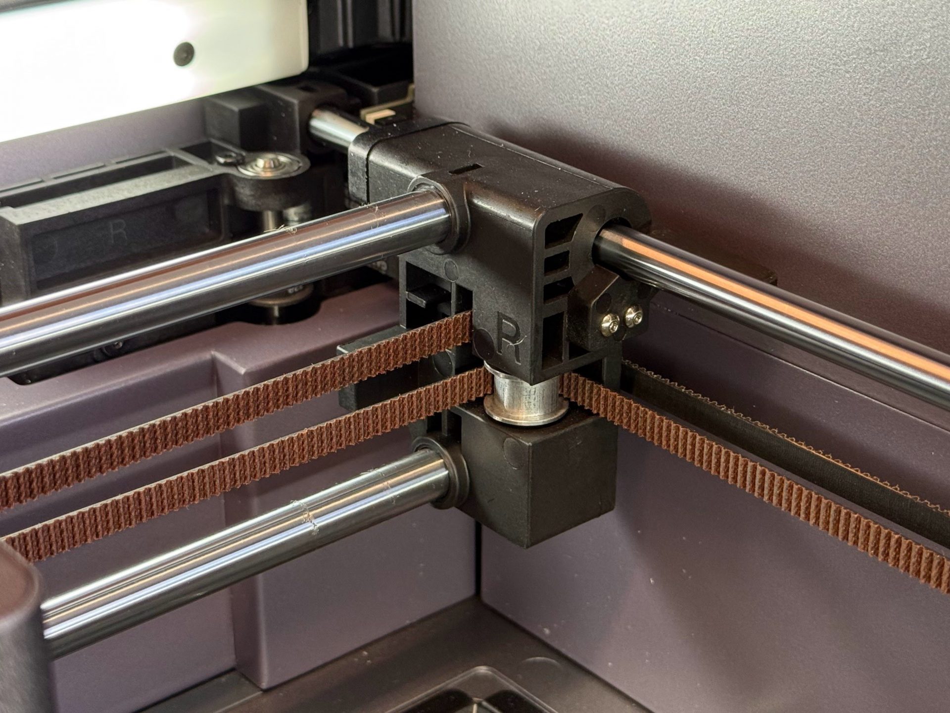 Обзор Creality Falcon A1 Pro 20 Вт: закрытый диодный лазер картинка Лазерный станок Creality Falcon A1 Pro | DGL.RU