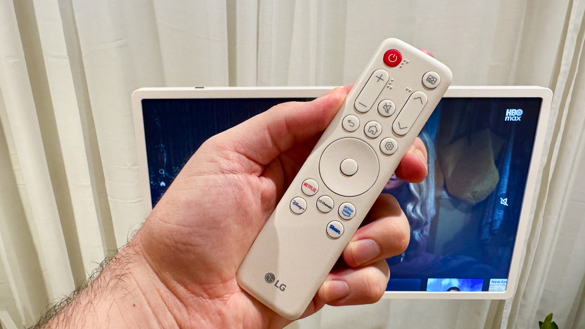 Обзор LG StanByMe 2 – восторг от дисплея картинка LG StanByMe 2: универсальный телевизор | DGL.RU