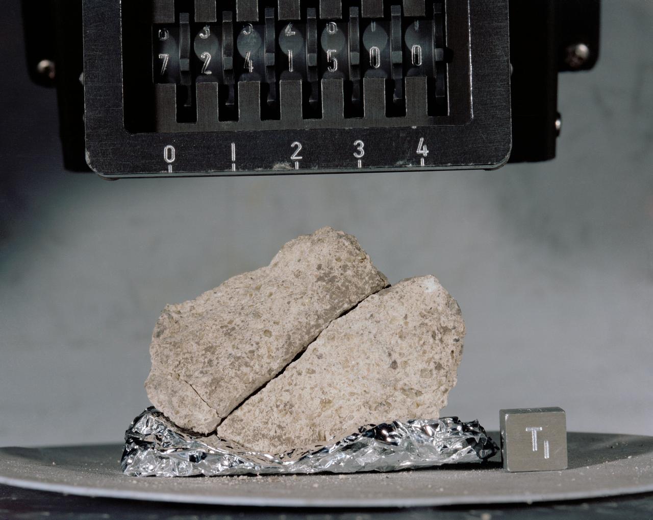 Луна — результат чудовищной катастрофы. Оказывается, у Земли была планета-сосед, и все закончилось очень плохо