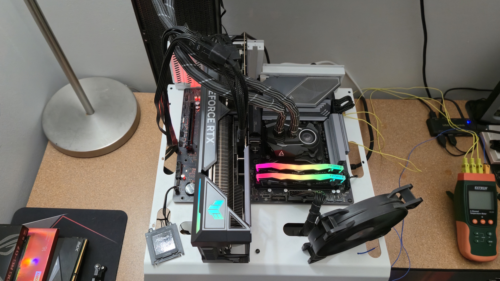 Обзор материнской платы ASRock X8-70 LiveMixer Wifi: широкие возможности для контентмейкеров картинка Материнская плата ASRock X870 LiveMixer Wi-Fi | DGL.RU