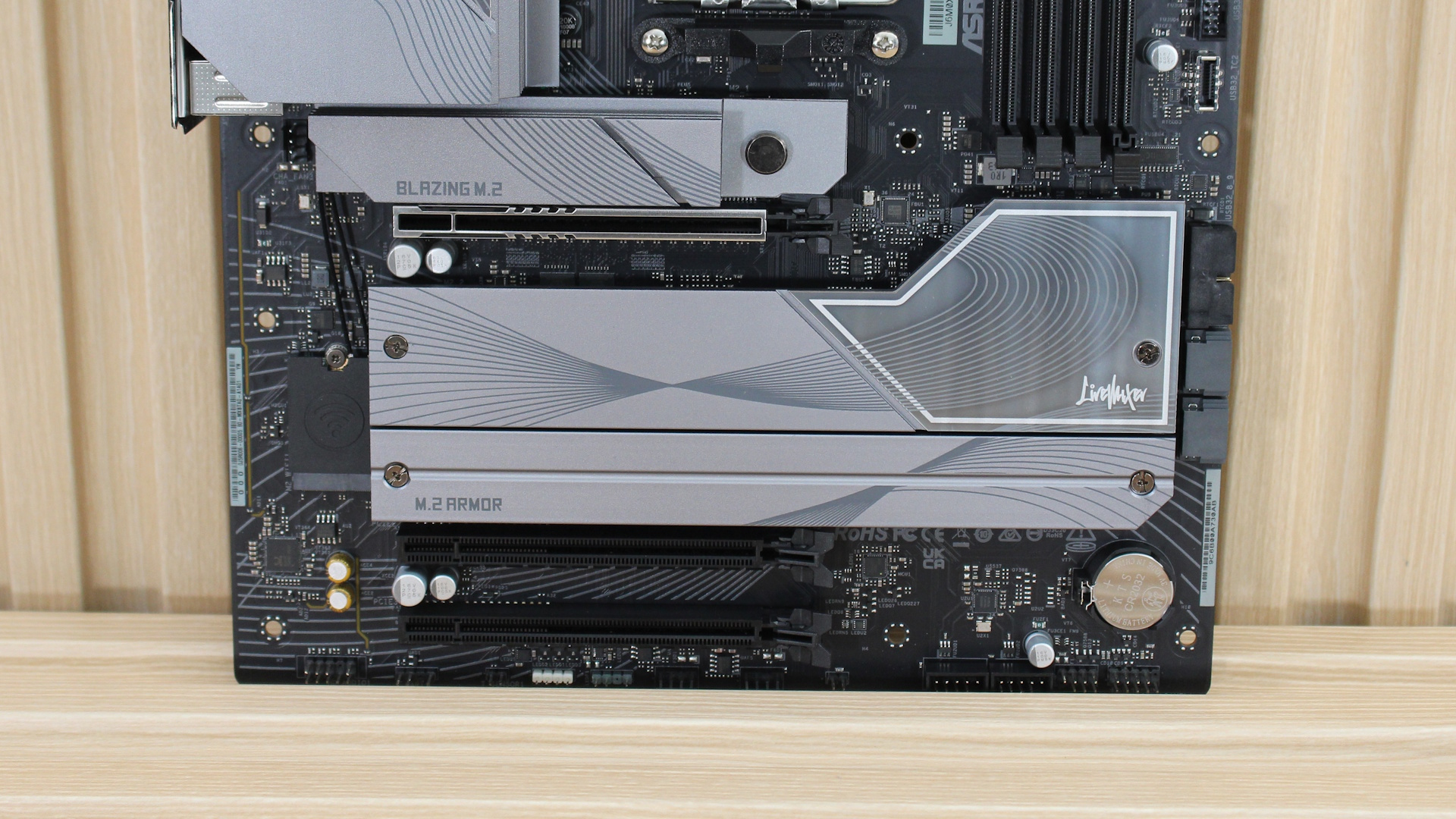 Обзор материнской платы ASRock X8-70 LiveMixer Wifi: широкие возможности для контентмейкеров картинка Материнская плата ASRock X870 LiveMixer Wi-Fi | DGL.RU