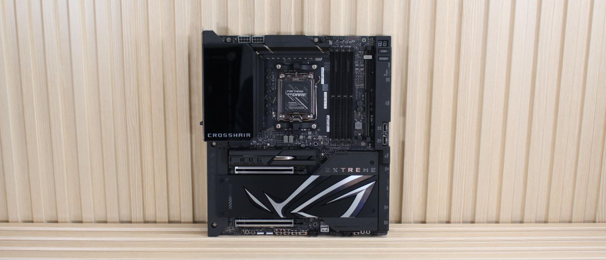 AMD и Intel: лучшие материнские платы 2025 года для игр картинка Материнские платы AMD и Intel: что покупать | DGL.RU