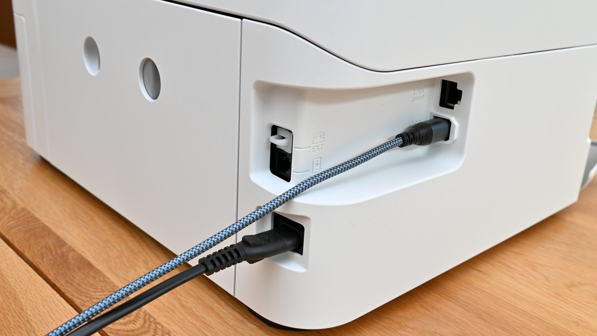 Обзор Epson EcoTank ET-4950: экономичный многофункциональный принтер картинка МФУ Epson EcoTank ET-4950: экономичный принтер | DGL.RU