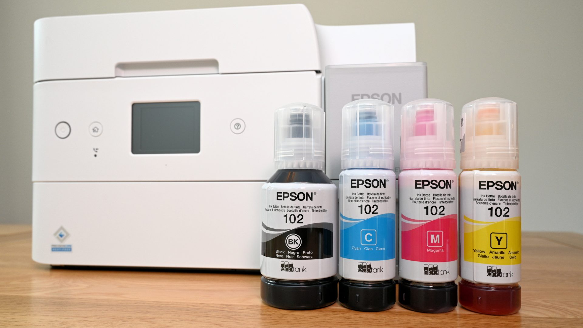 Обзор Epson EcoTank ET-4950: экономичный многофункциональный принтер картинка МФУ Epson EcoTank ET-4950: экономичный принтер | DGL.RU