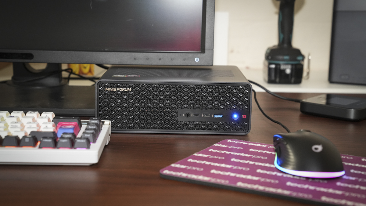 Мини-ПК Minisforum MS-S1 Max: станция для ИИ | DGL.RU