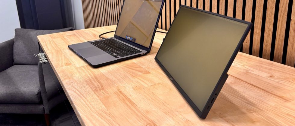 Монитор MSI Pro MP165 E6 &mdash; для поездок | DGL.RU