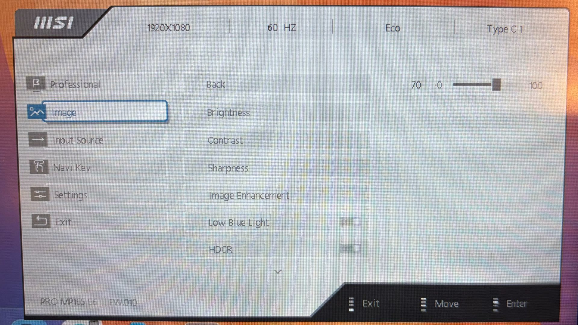 Обзор монитора MSI Pro MP165 E6: бюджетный вариант, средняя производительность картинка Монитор MSI Pro MP165 E6: максимум простоты | DGL.RU