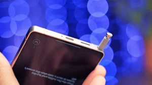 Motorola готовит бюджетный «анти-Galaxy S26 Ultra» — но есть нюанс, который всё портит