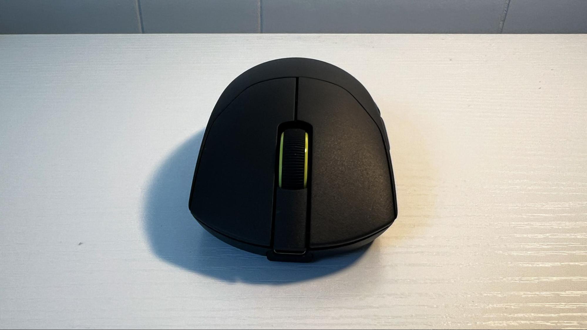 Обзор Corsair Sabre v2 Pro: слишком лёгкая по функционалу картинка Мышь Corsair Sabre v2 Pro: 36 г лёгкости и точности | DGL.RU