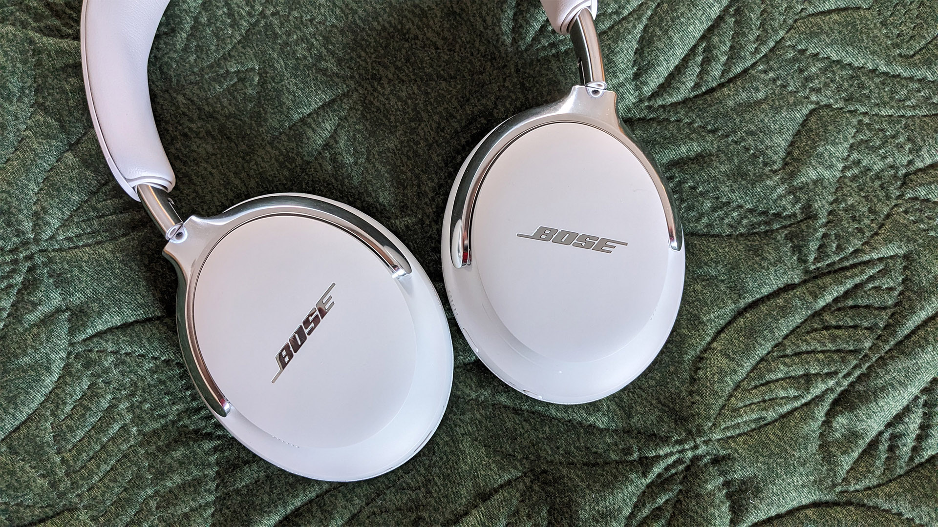 Обзор наушников Bose QuietComfort Ultra 2: достаточно ли хороши на фоне конкурентов? картинка Наушники Bose QuietComfort Ultra 2 усилили козыри | DGL.RU