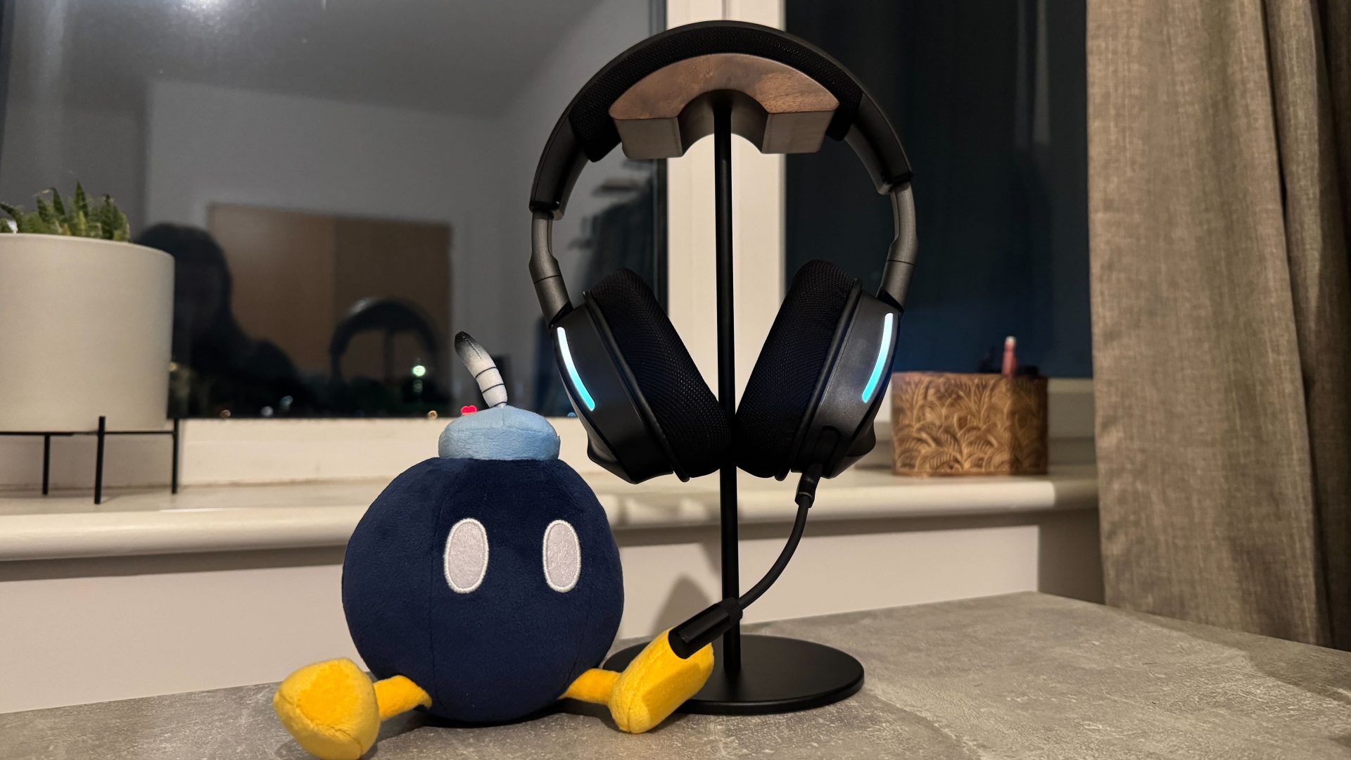 Наушники Corsair Void v2 MAX Wireless | DGL.RU