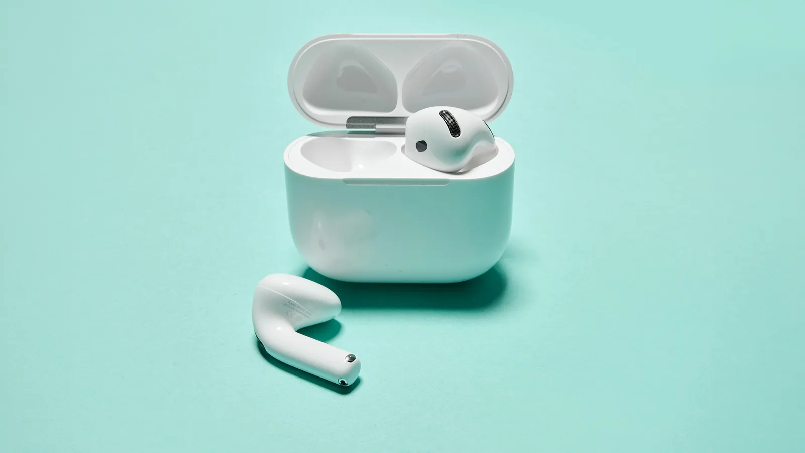AirPods и топ-3 наушников, которые стоит взять на Рождество, чтобы не пожалеть картинка Наушники для подарка AirPods: три лучшие модели | DGL.RU