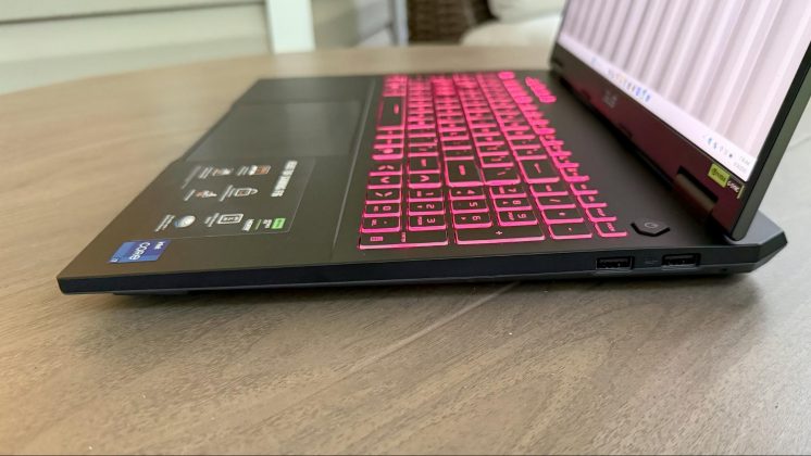 Ноутбук Asus TUF Gaming F16: мощная RTX 5050