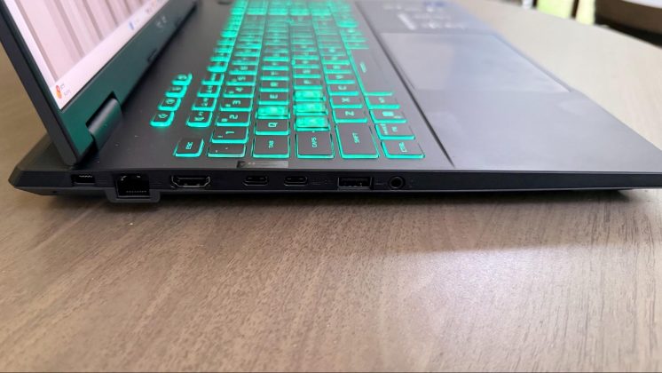 Ноутбук Asus TUF Gaming F16: мощная RTX 5050