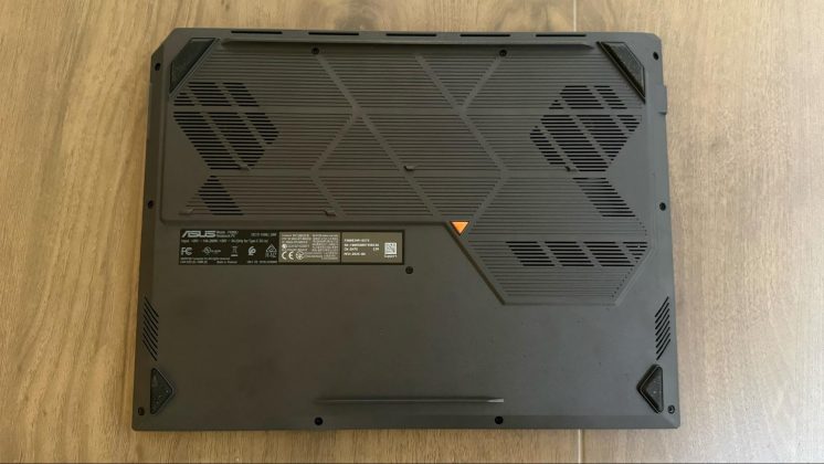Ноутбук Asus TUF Gaming F16: мощная RTX 5050