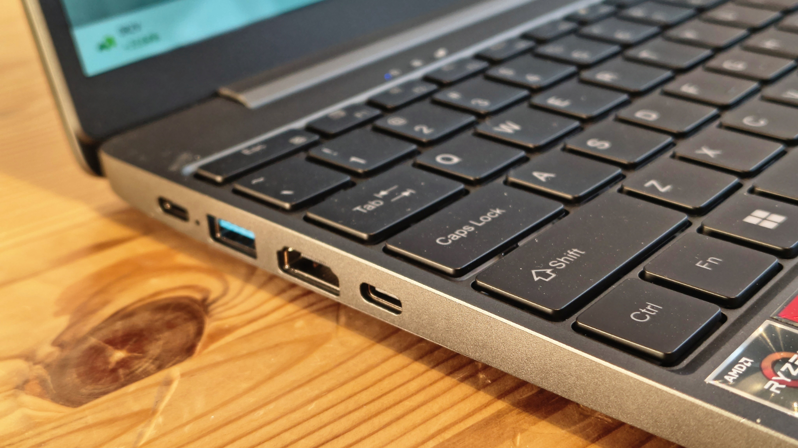 Ноутбук Chuwi CoreBook X 7430U: бюджетник | DGL.RU