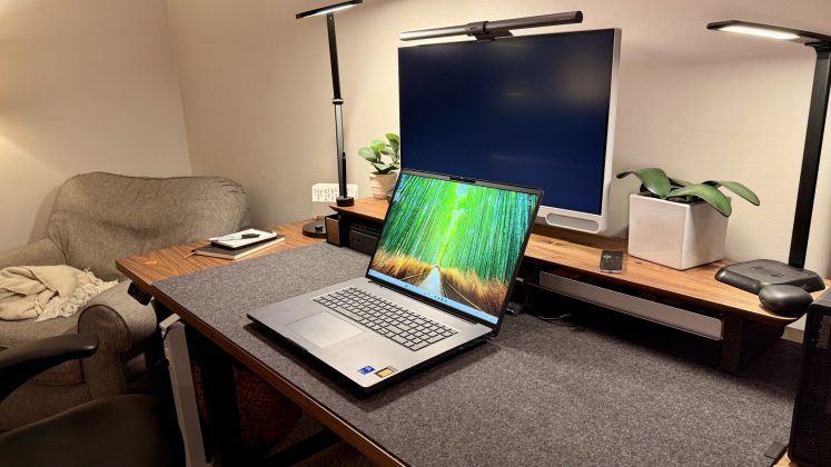 Ноутбук Dell Pro Max 18 Plus: рабочая станция | DGL.RU