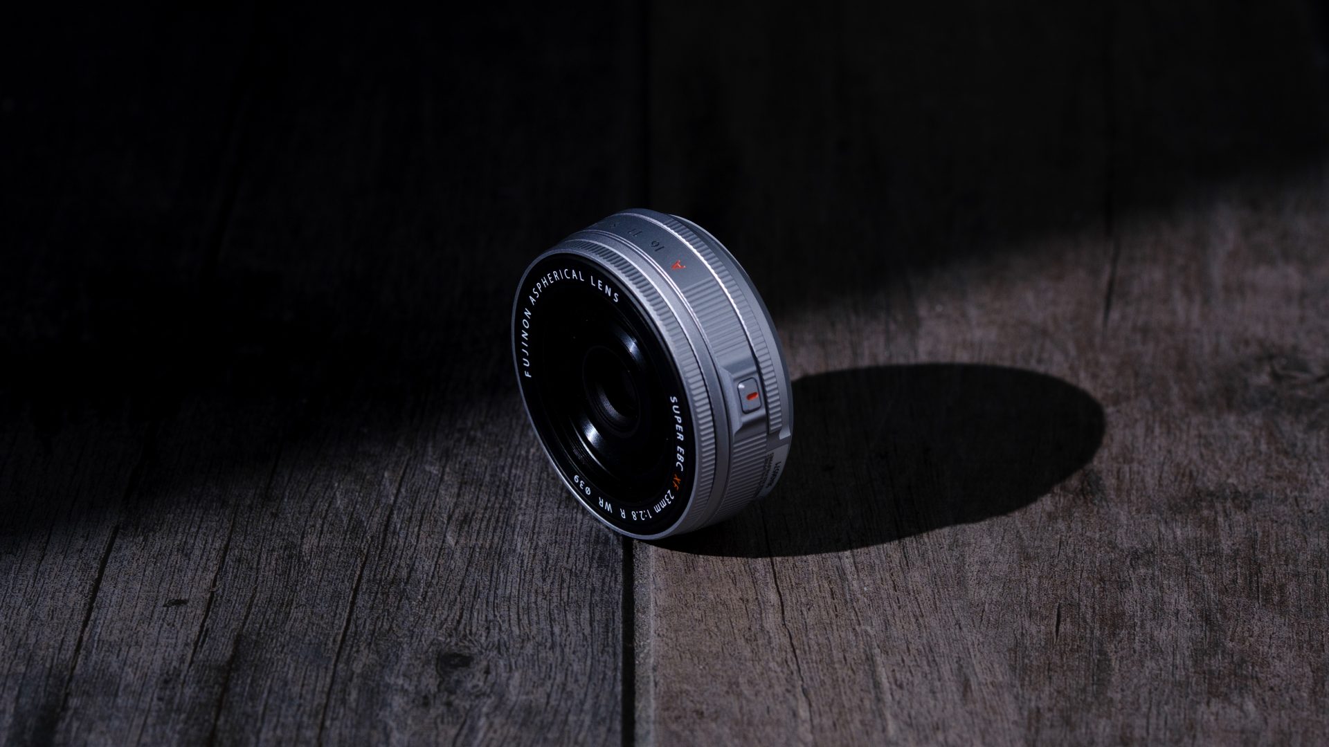 Новый объектив Fujifilm 23mm f2.8 R WR — гениальная ошибка компании