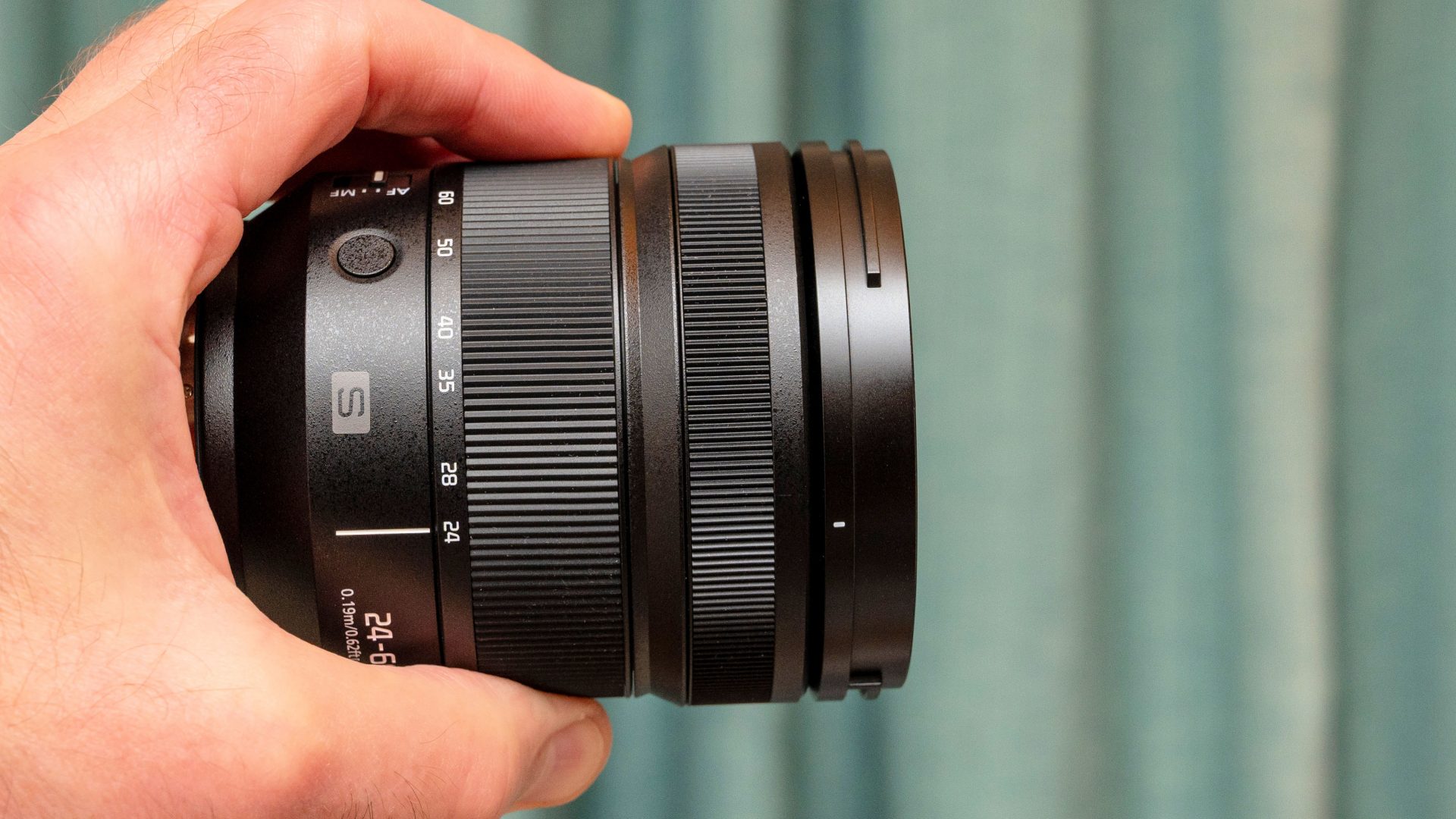 Объектив Panasonic Lumix S 24–60mm f/2.8 | DGL.RU